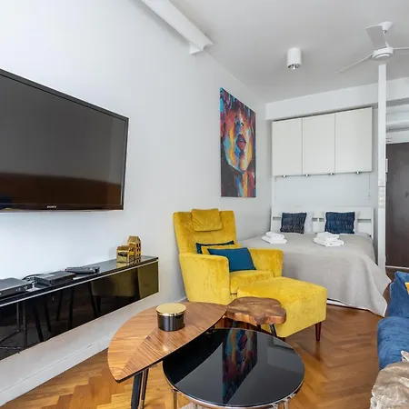 Apartment Golden In - Center - Zurawia *